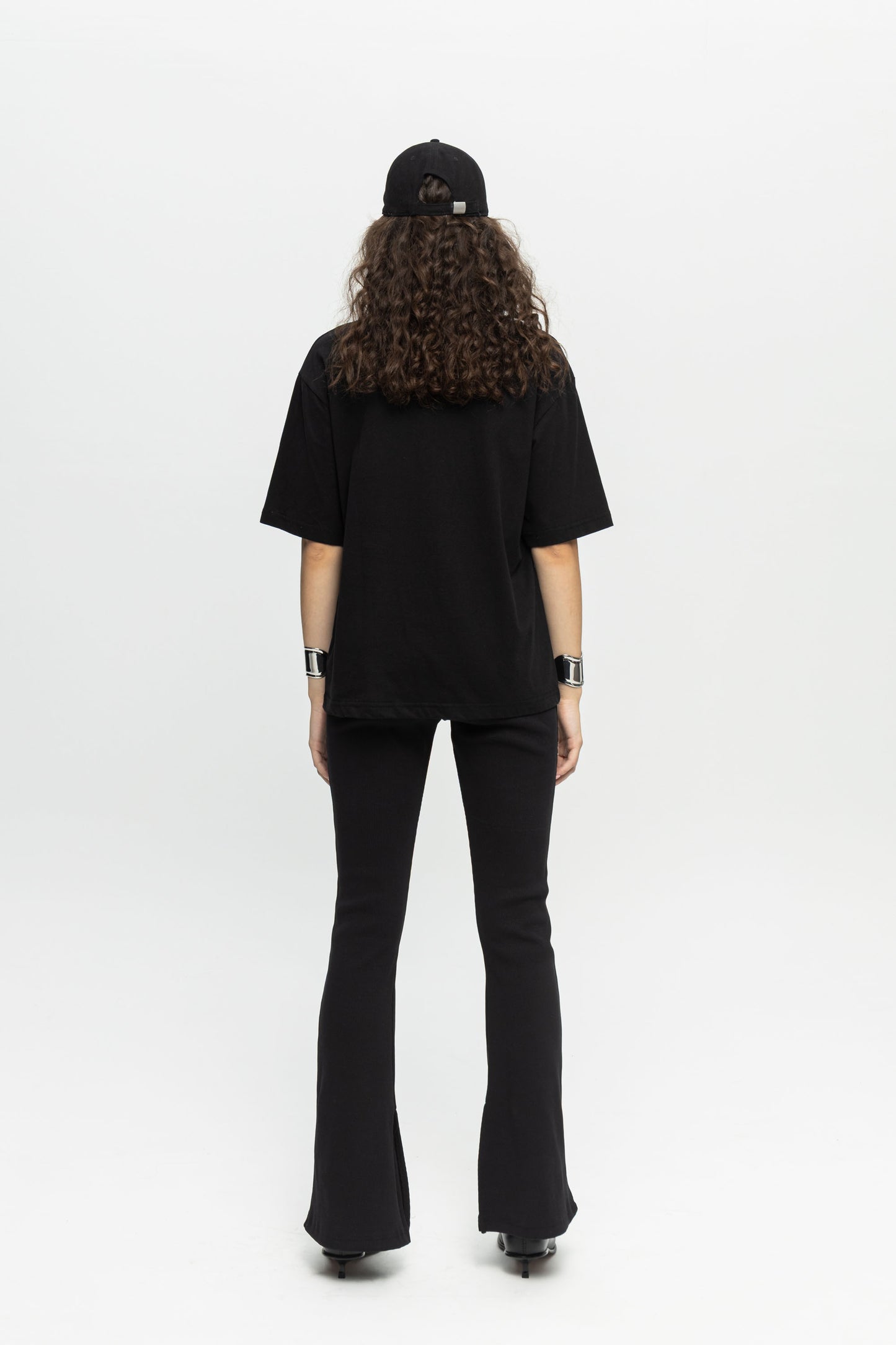 "Lips" T-shirt-Black and Black