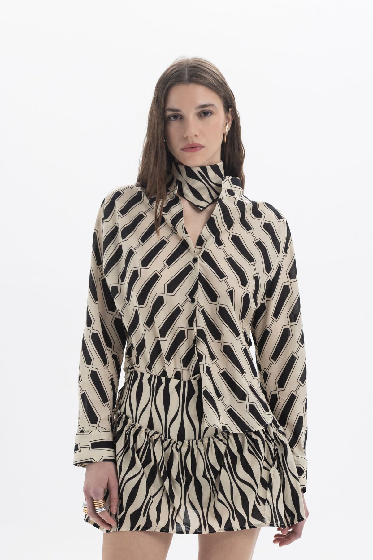 Graphic Print Collar Shirt with bold geometric print and structured collar, designed for a relaxed tailored fit.