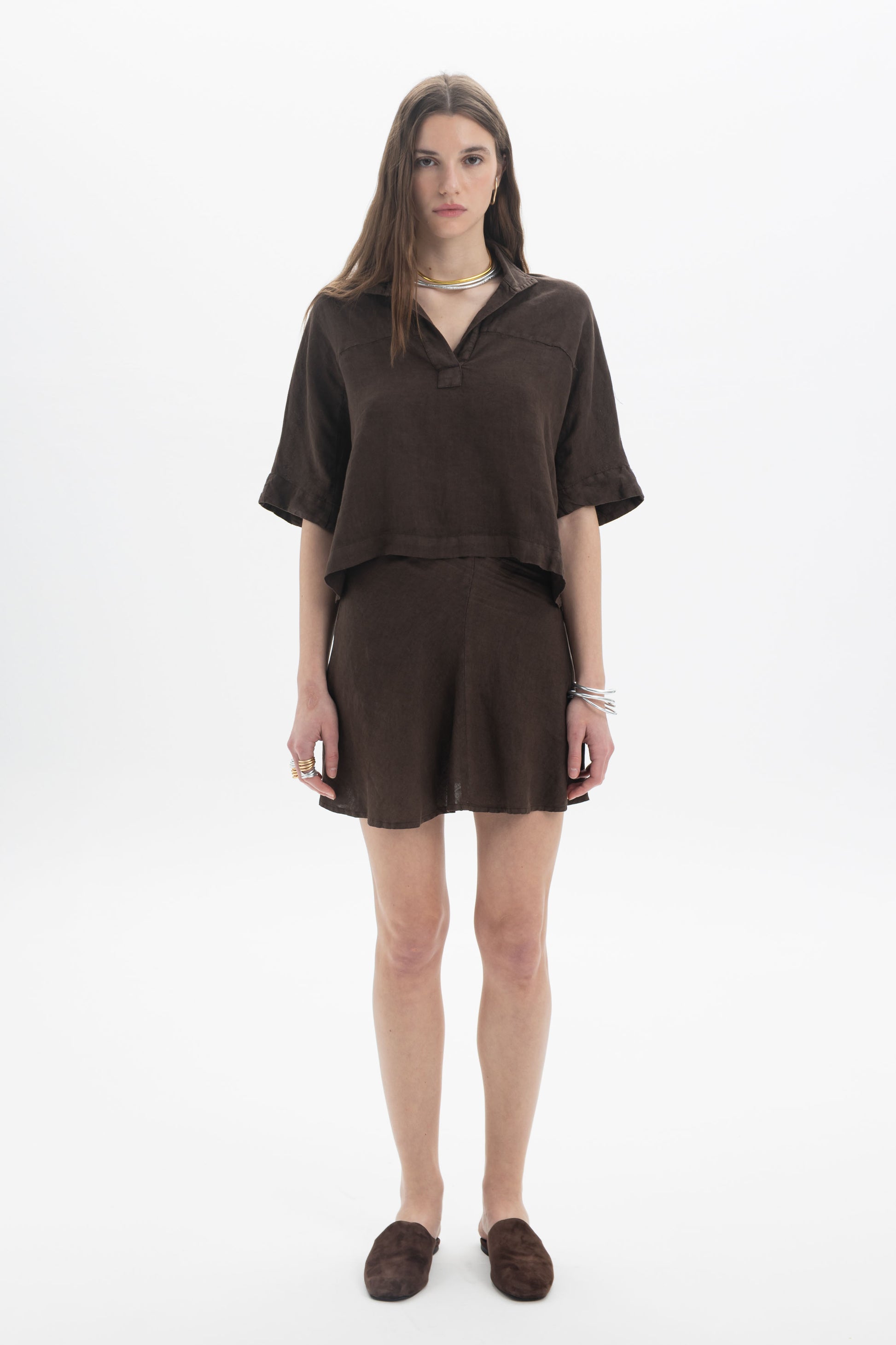 Linen Polo Top in brown featuring a loose fit and short sleeves, ideal for a casual summer look.