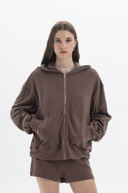 B&B x F Zip Hoodie in relaxed silhouette, perfect for everyday wear, featuring a classic front zip and soft fabric.