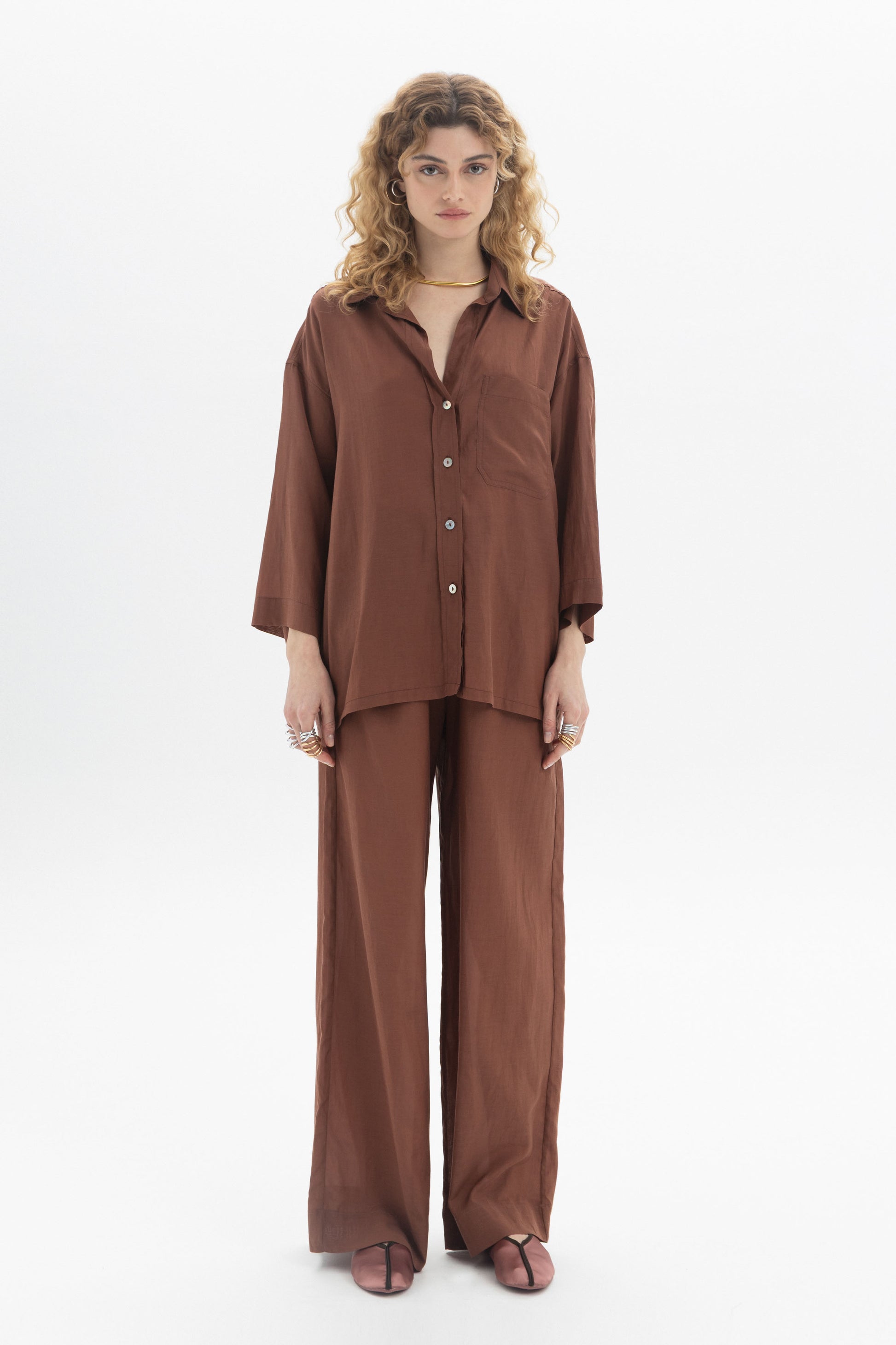 Relaxed Button-Up Shirt in brown with soft collar, dropped shoulders, and chest pocket, ideal for a laid-back style.