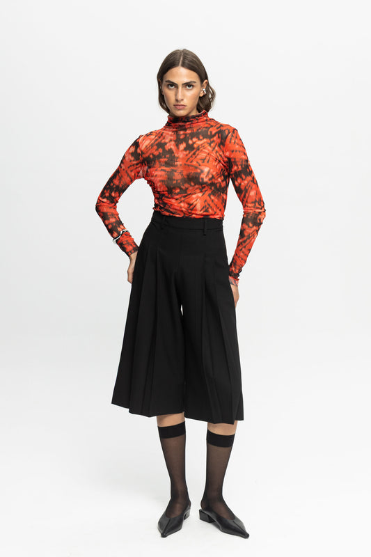 "Red Rum" Turtleneck Top-Black and Black