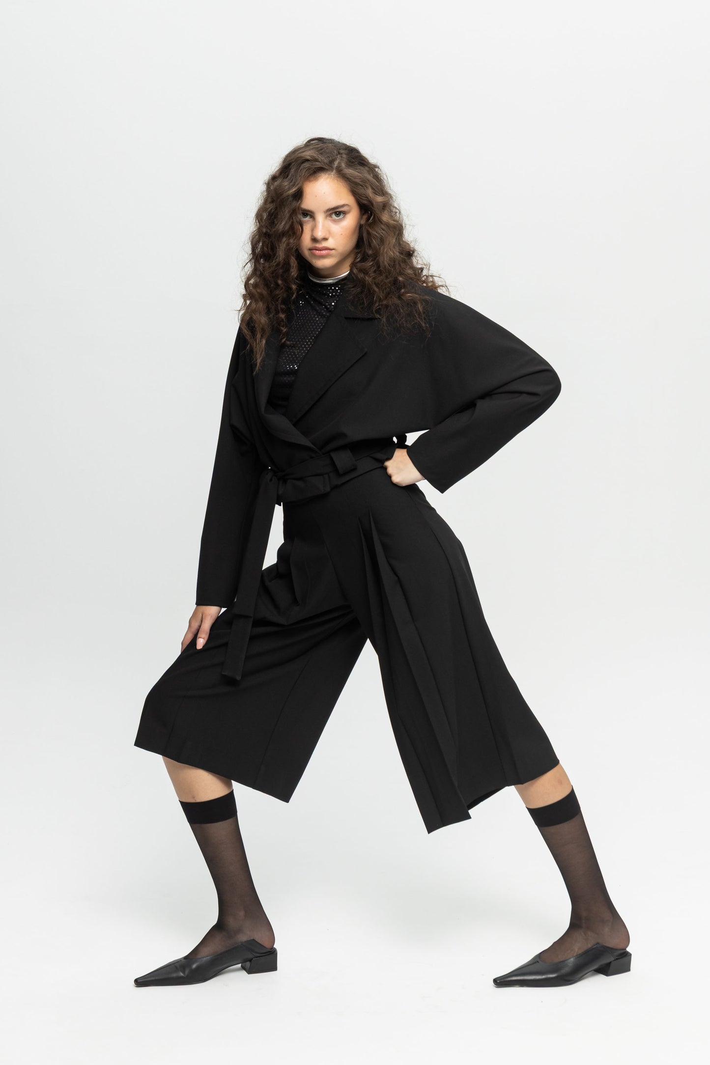 Cropped Belted Jacket-Black and Black