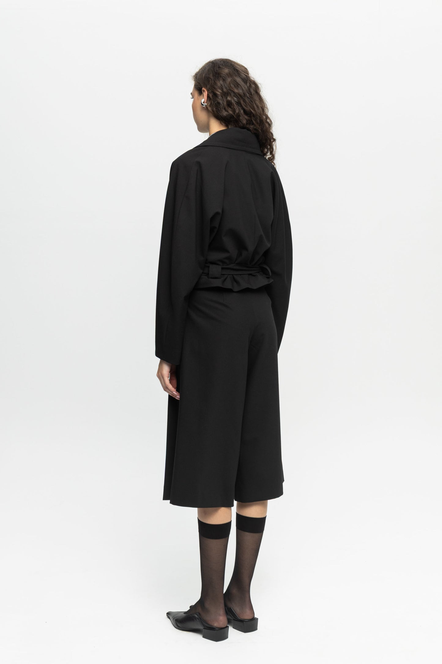 Cropped Belted Jacket-Black and Black