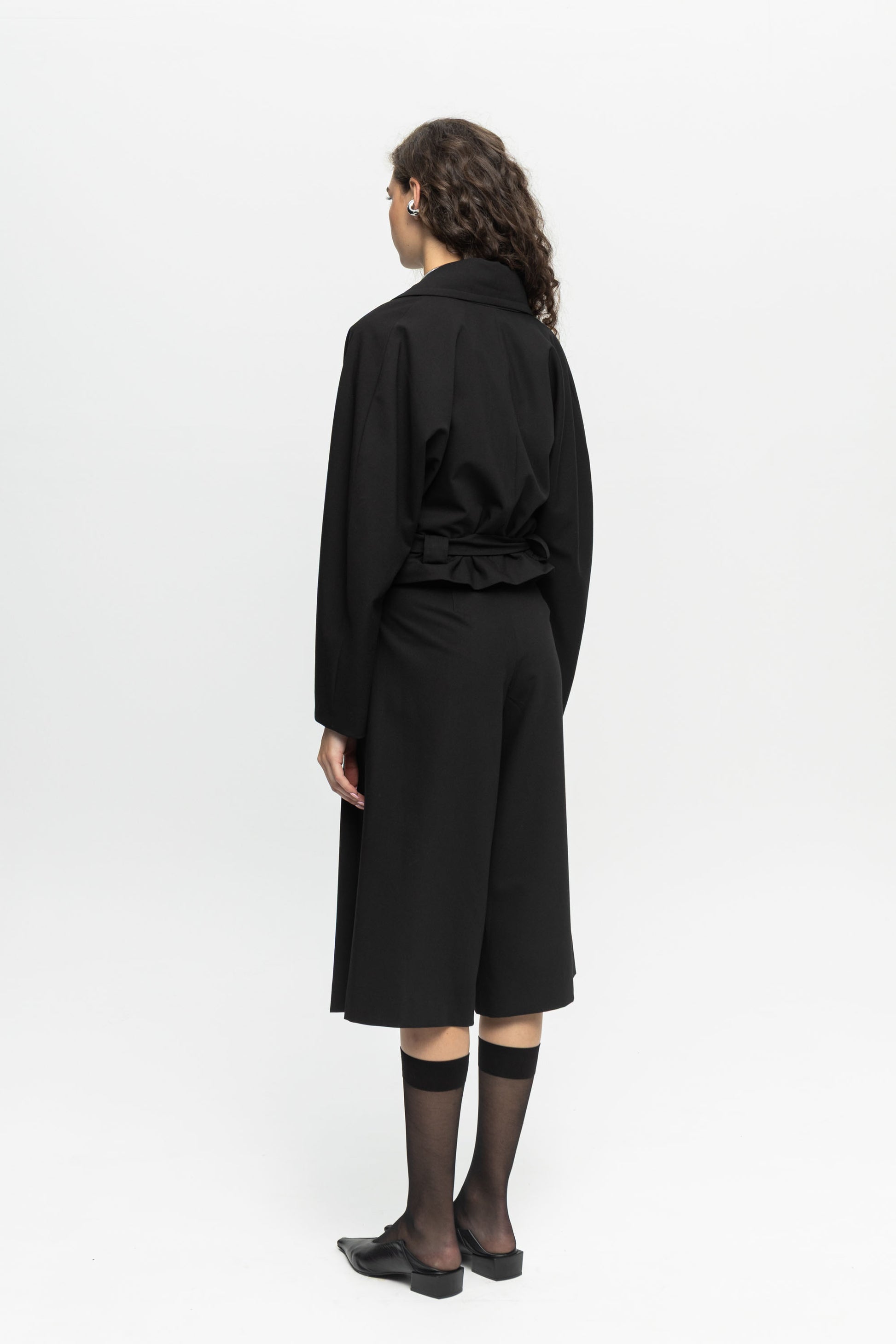 Cropped Belted Jacket-Black and Black