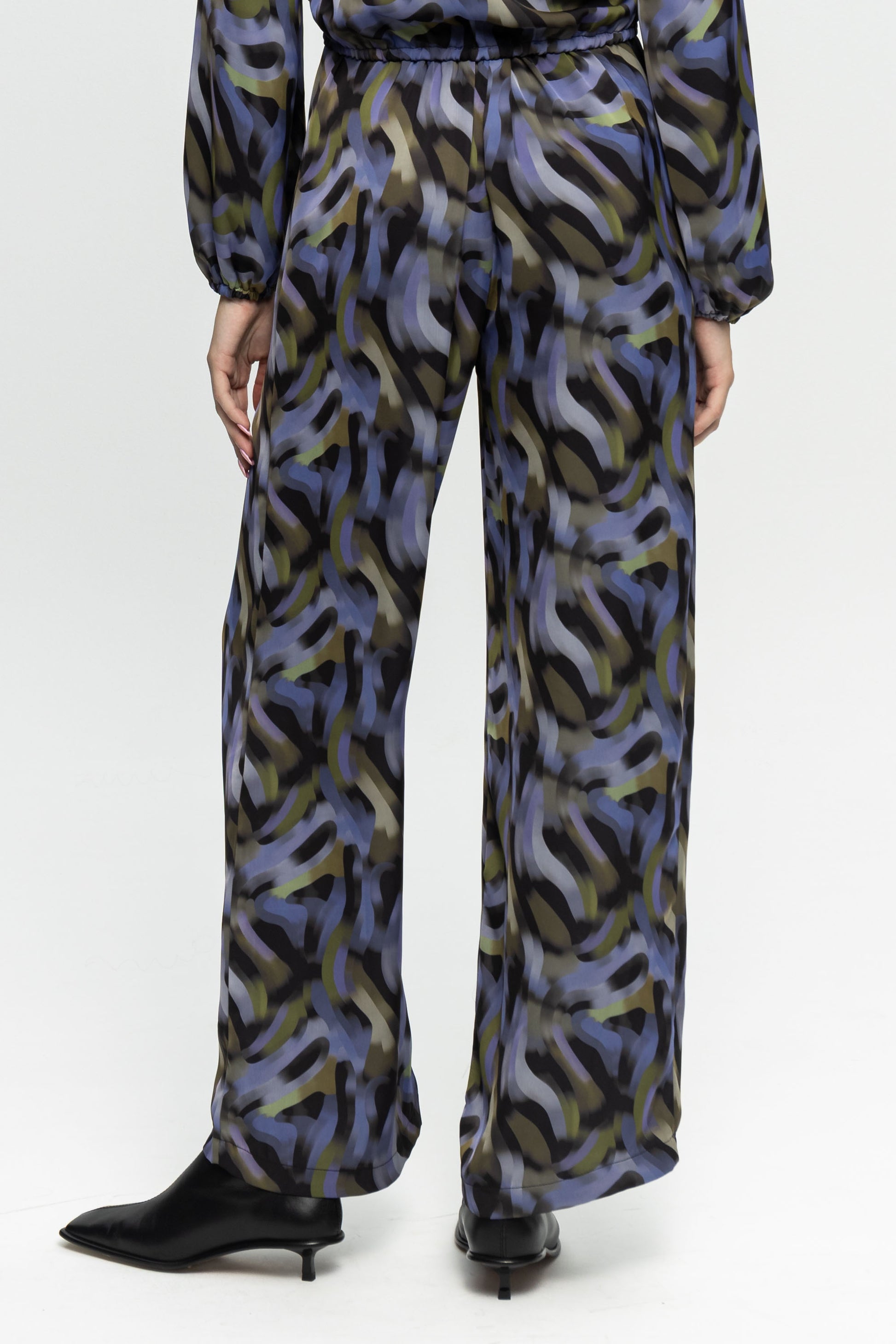 "Purple Haze" Satin Pants-Black and Black