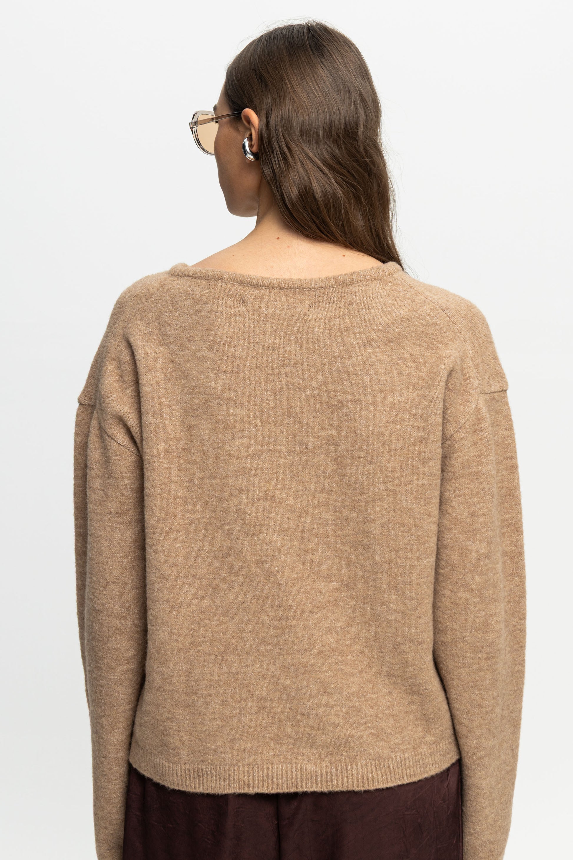 V-Neck Sweater-Black and Black