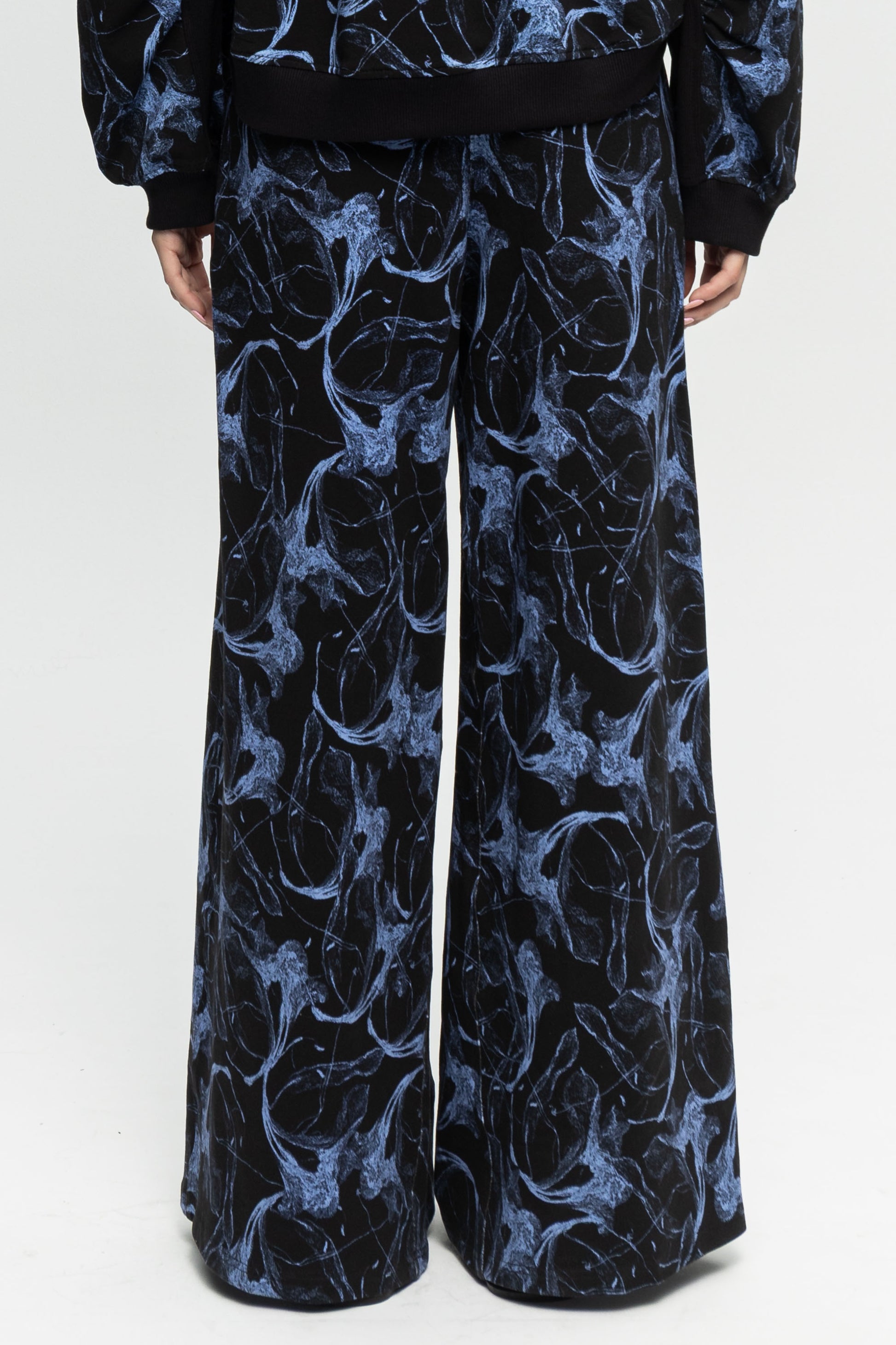 Wide-Leg Pants-Black and Black