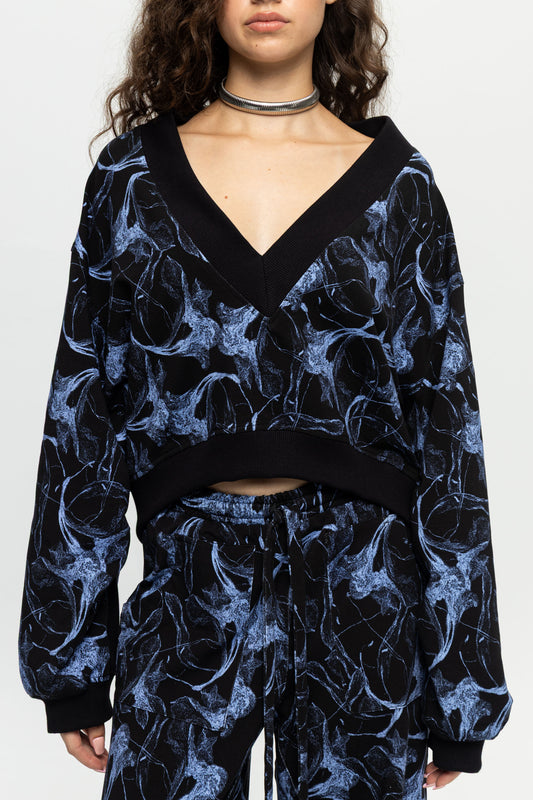 V-neck Sweater-Black and Black