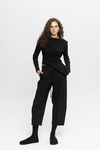 Cropped Wide-Leg Pants-Black and Black