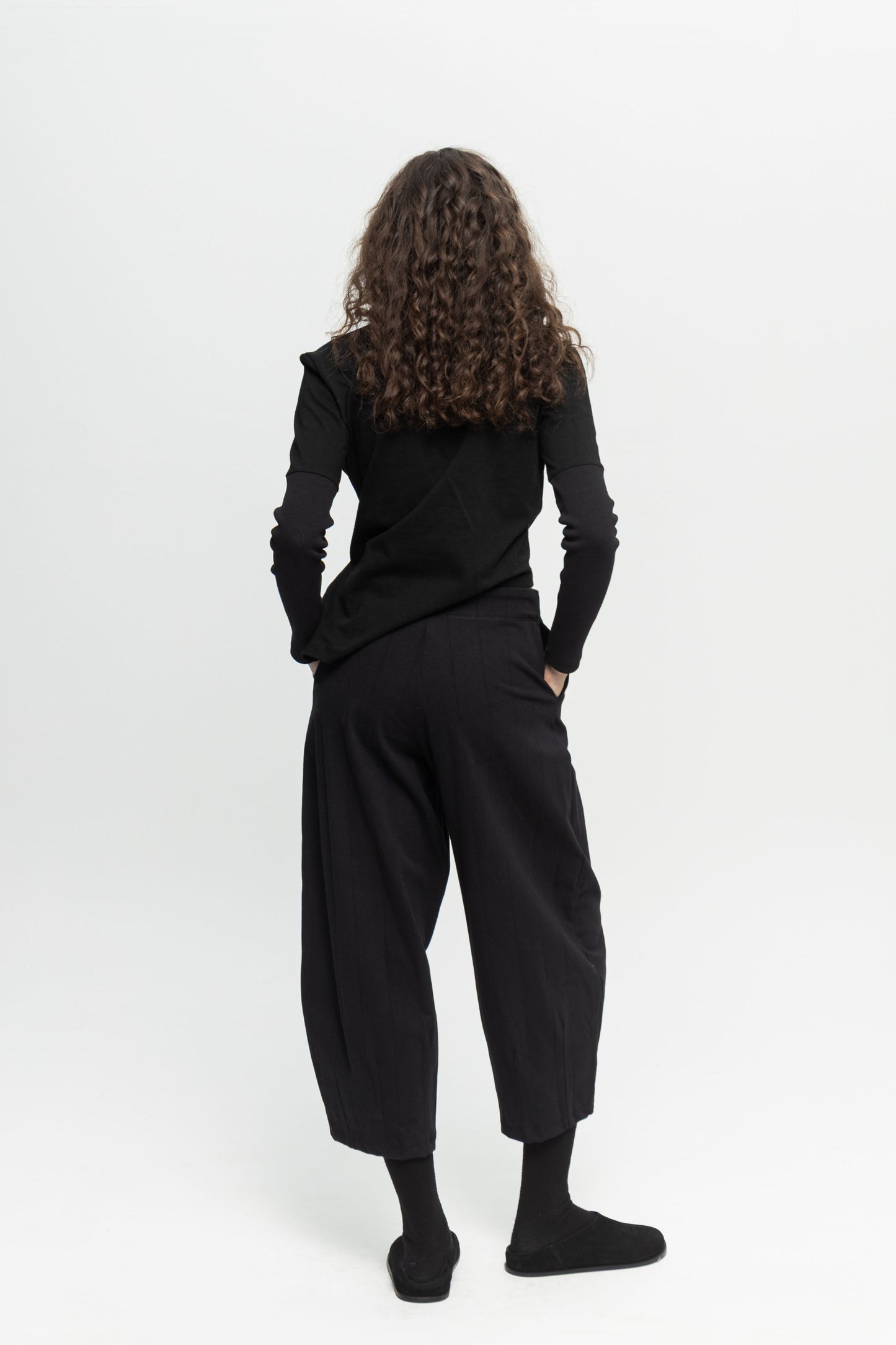 Cropped Wide-Leg Pants-Black and Black