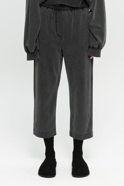 Cropped Sweatpants-Black and Black